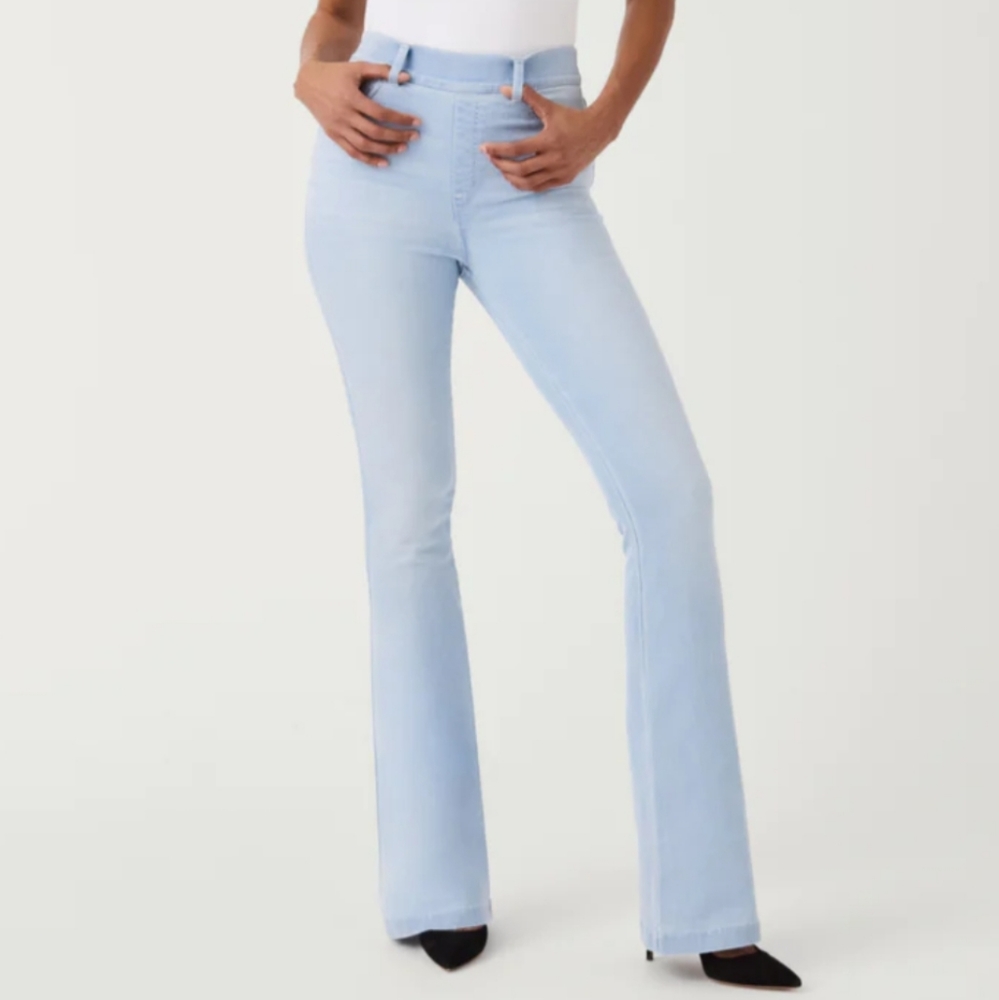 Spanx Flare Light Wash Jeans Size 2X.